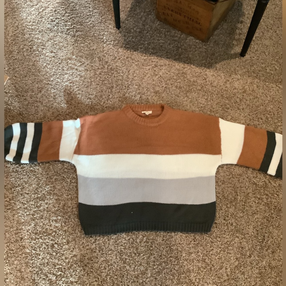 Colorblock Sweater size M/L
